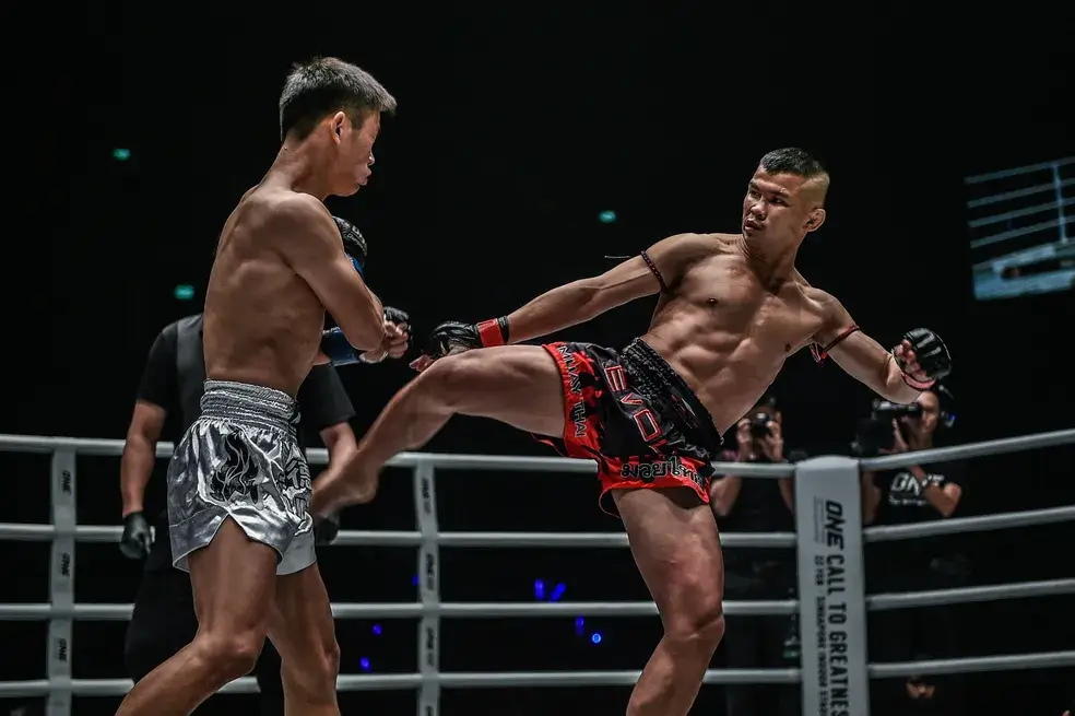 Treino de Muay Thai